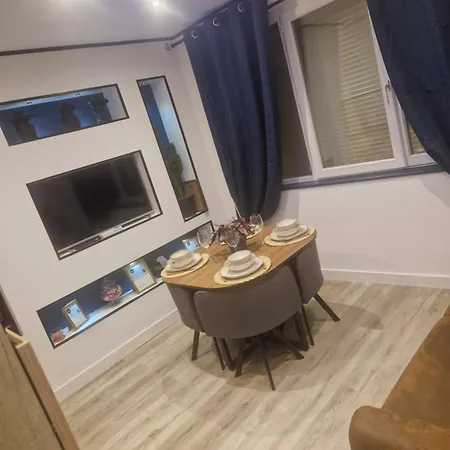 La Ninotot' Апартаменты *